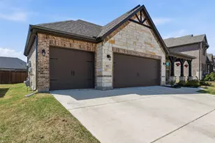 905 Bluebell St, Princeton, TX 75407 - Photo 4