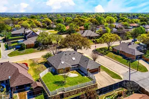 1001 Canyon Ridge Dr, DeSoto, TX 75115 - Photo 4