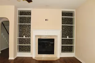 2719 Hidden Lake Dr, Grapevine, TX 76051 - Photo 8