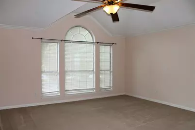 2719 Hidden Lake Drive, Grapevine, TX 76051 - Photo 30