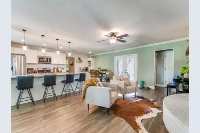 716 Thousand Oaks Drive, Hurst, TX 76054 - Photo 8