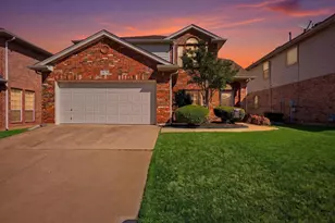 2675 Bull Shoals Dr, Fort Worth, TX 76131 - Photo 2