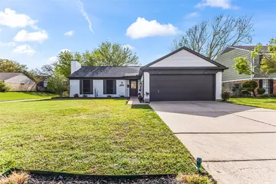 3906 Castlehill Court, Arlington, TX 76016 - Photo 6