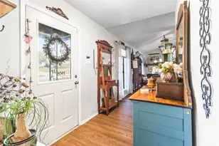 3906 Castlehill Ct, Arlington, TX 76016 - Photo 8