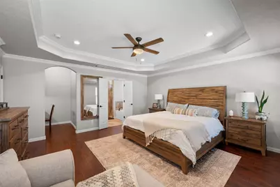 409 Emerald Court, Burleson, TX 76028 - Photo 14