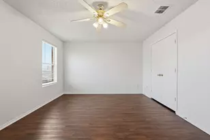 2932 Marco Dr, Grand Prairie, TX 75052 - Photo 22