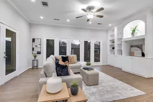 6151 Ravendale Ln, Dallas, TX 75214 - Photo 6