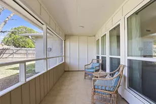 209 Lansford Dr, Benbrook, TX 76126 - Photo 32