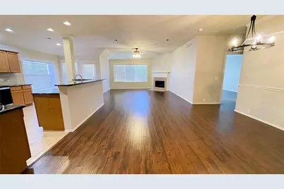 1002 Tabasco Trail, Arlington, TX 76002 - Photo 4