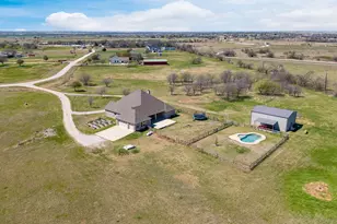 5750 High Mesa Dr, Justin, TX 76247 - Photo 2