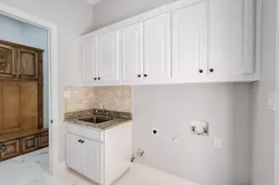 1004 Drake Dr, Euless, TX 76039 - Photo 14
