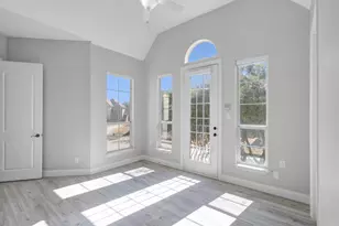 1004 Drake Dr, Euless, TX 76039 - Photo 12