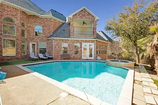 1004 Drake Dr, Euless, TX 76039 - Photo 6