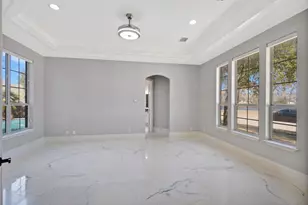 1004 Drake Dr, Euless, TX 76039 - Photo 10