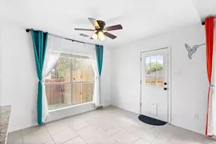 1011 Ridgecrest Dr, McKinney, TX 75069 - Photo 8