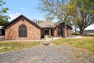 6030 Acton Meadows Ct, Granbury, TX 76049 - Photo 4