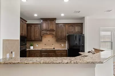 9809 Brazoria Trail, Fort Worth, TX 76126 - Photo 10