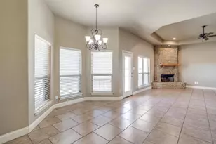 140 Champion Ct, Weatherford, TX 76087 - Photo 18