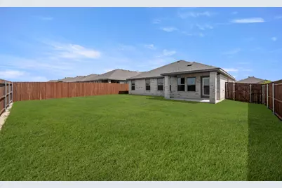 1912 Seminole Drive, Cleburne, TX 76033 - Photo 24