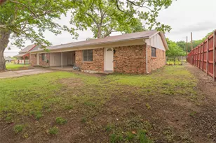 306 W Marble St, Wylie, TX 75098 - Photo 2