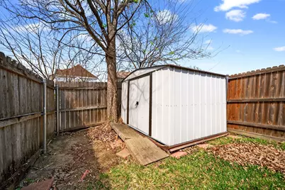 2207 Dallas Drive, Carrollton, TX 75006 - Photo 26