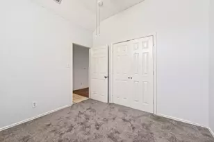 2207 Dallas Dr, Carrollton, TX 75006 - Photo 20