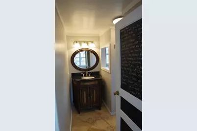 402 E College Street, Canton, TX 75103 - Photo 20