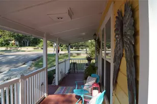 402 E College St, Canton, TX 75103 - Photo 4