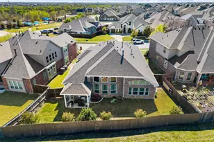 13921 Blue Bell Dr, Little Elm, TX 75068 - Photo 34