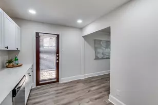 10211 Regal Oaks Dr, Dallas, TX 75230 - Photo 14