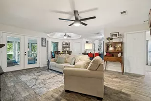 8715 S Monticello Cir, Granbury, TX 76049 - Photo 6
