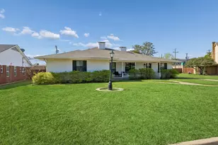 7916 Habersham Ln, Dallas, TX 75248 - Photo 38