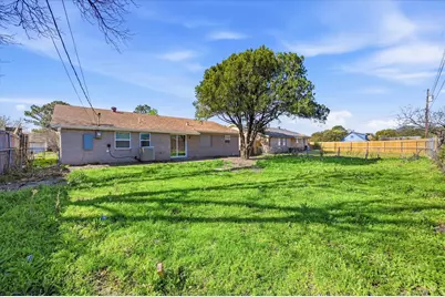 3833 Finley Road, Irving, TX 75062 - Photo 18