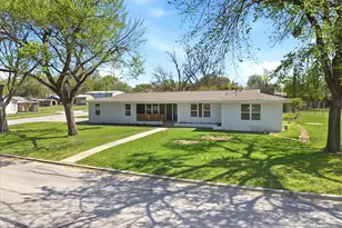 3168 Jane Ln, Haltom City, TX 76117 - Photo 34