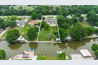 12020 Younger Court, Azle, TX 76020 - Photo 10