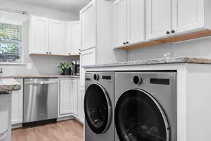 316 W 3rd St, Justin, TX 76247 - Photo 18