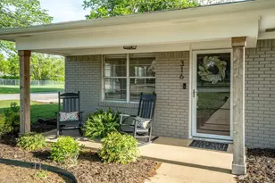 316 W 3rd St, Justin, TX 76247 - Photo 6