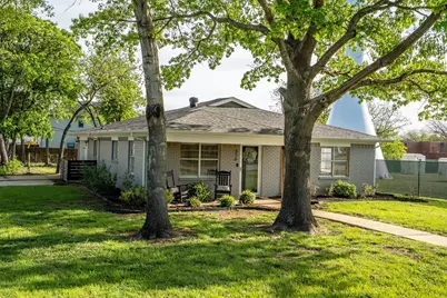316 W 3rd Street, Justin, TX 76247 - Photo 4