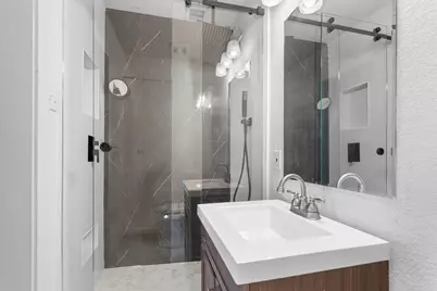 316 W 3rd Street, Justin, TX 76247 - Photo 20