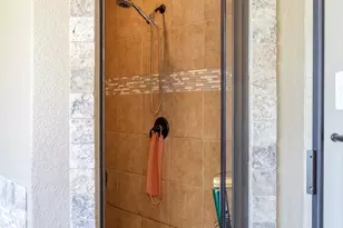 7702 Venice Dr, Abilene, TX 79606 - Photo 18