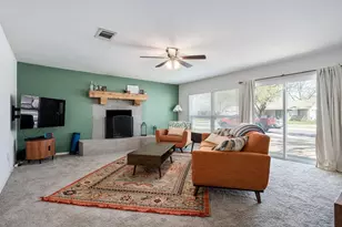 3413 Sunnydale Ln, Denton, TX 76209 - Photo 2