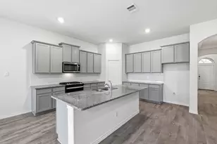 11305 Aspen Trl, Aubrey, TX 76227 - Photo 10