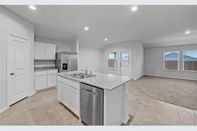 9504 Drifting Sand Drive, Fort Worth, TX 76131 - Photo 2