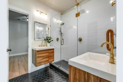 929 S Marlborough Avenue, Dallas, TX 75208 - Photo 22