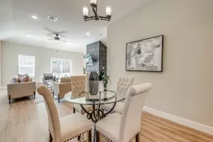 929 S Marlborough Ave, Dallas, TX 75208 - Photo 14