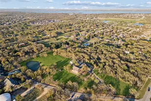 100 Swisher Rd, Shady Shores, TX 76208 - Photo 32