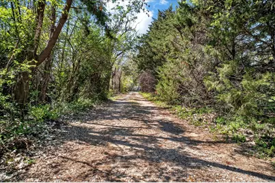 516 N Garza Road, Shady Shores, TX 76208 - Photo 20