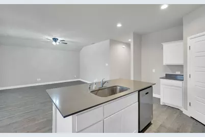 1704 Battery Park Drive, Alvarado, TX 76009 - Photo 14