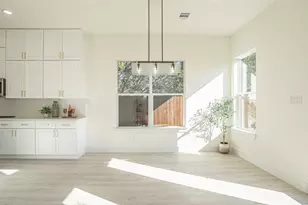 5634 Barkridge Dr, Granbury, TX 76048 - Photo 8