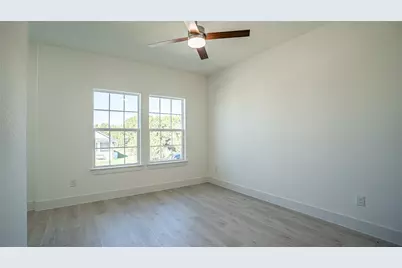 5634 Barkridge Drive, Granbury, TX 76048 - Photo 36